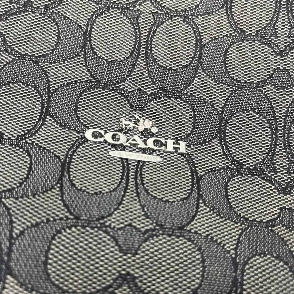 Coach Charley Signature Crossbody-F55663​​​